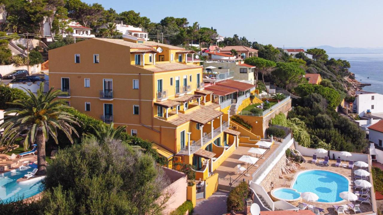Lu' Maladroxia Hotel 4*