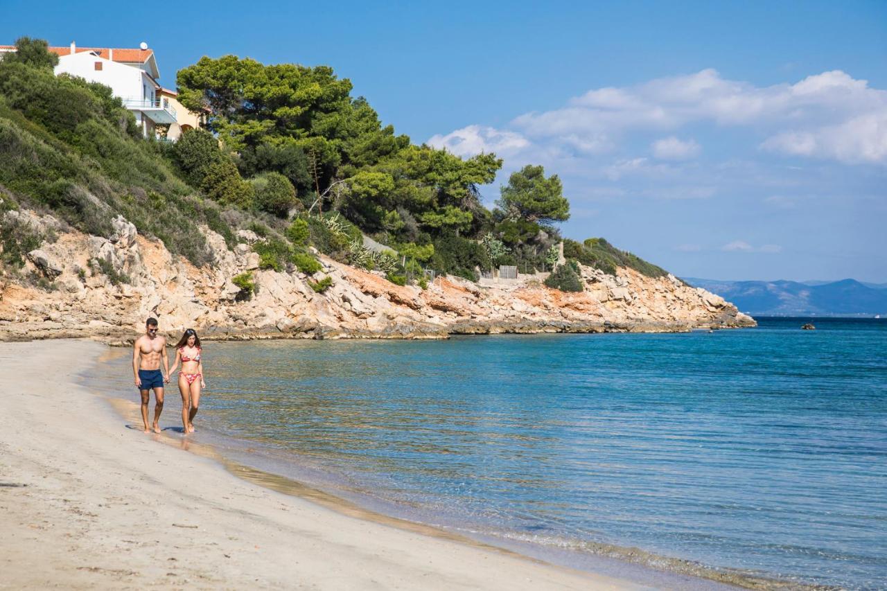 Hotel Lu' Maladroxia SantʼAntìoco