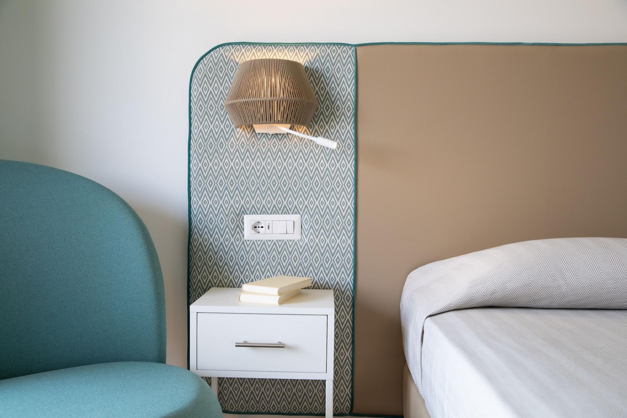 Lu' Maladroxia Hotel 4*